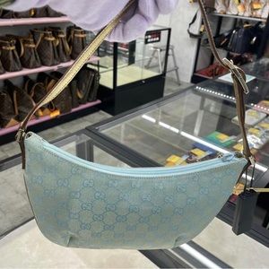 Authentic‼️Vintage Gucci bag 🤩 Tiffany blue